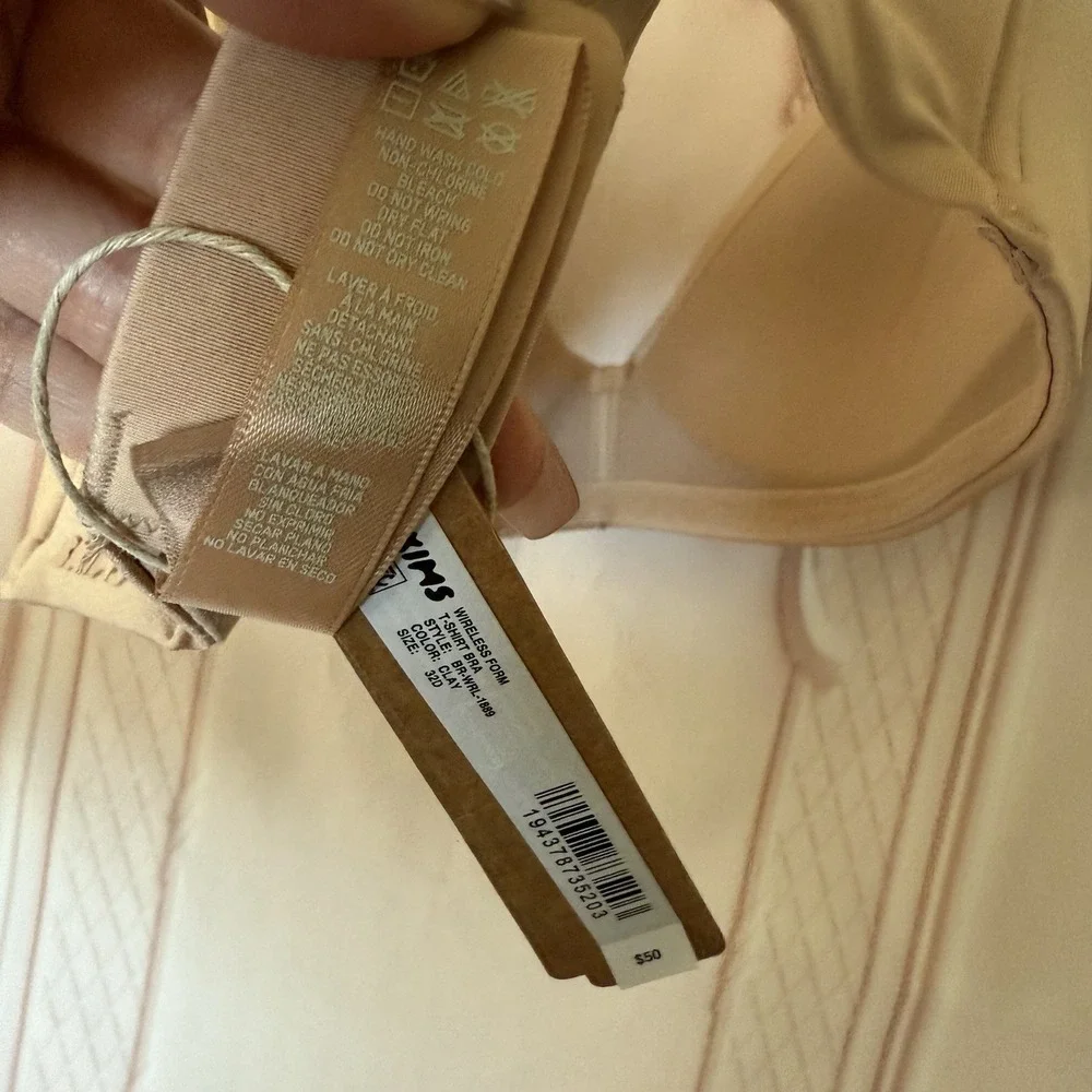 Skims Wireless Form T-Shirt Bra In Clay Size 32D NWT Skims Logo - Picture 7 of 7